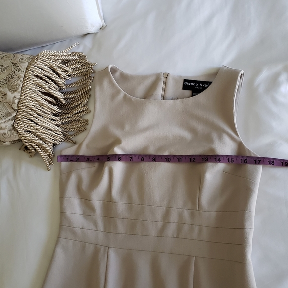 Dress - Picture 2 of 8